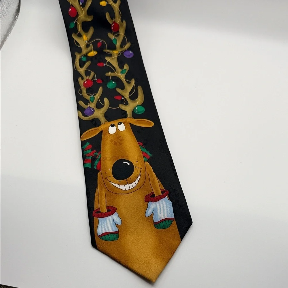 Yule Tide Greeting Hallmark Festive Reindeer Christmas Tie